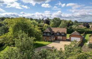 Lynchmere Cottage, Reading Road, Mattingley, Hook RG27 8JZ