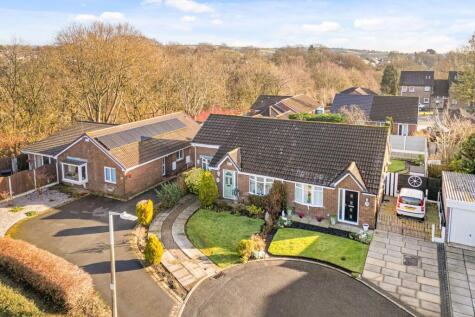 13 Beeston Close, Astley Bridge, Bolton, BL1 7RT