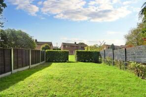 7, Rowlands Copse, Midgham, Reading RG7 5SA
