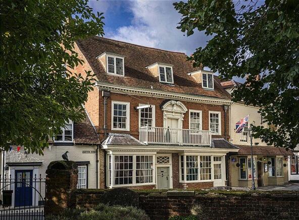 Churchill House