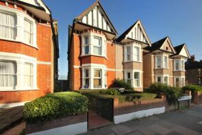 20, Northcroft Road, London W13 9SX