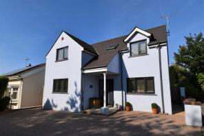 Clover Cottage, Rowston Drive, New Hedges, Tenby SA70 8TL