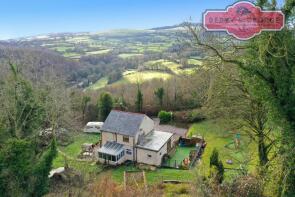 Brynsholyn, Cefn Road, Mold CH7 5HR