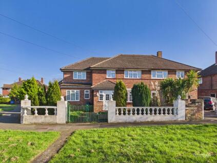 Homestead Way, New Addington, Croydon