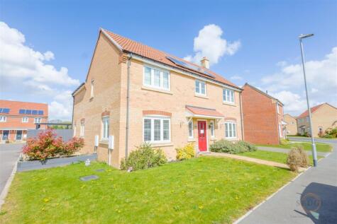 Atherton Gardens, Pinchbeck, Spalding