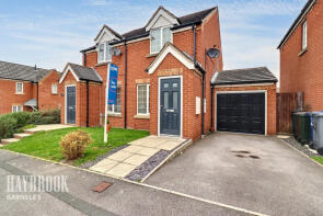 21, Oakroyd Crescent, Grimethorpe, Barnsley S72 7NY