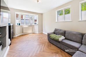64, Ripon Gardens, Chessington KT9 2QU