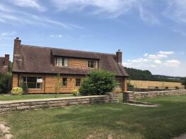 2, Mayfields Cottages, Dinmore Manor Lane, Hereford HR4 8EA