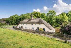2, Stinsford Cottages, Stinsford DT2 8PS