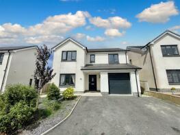 5, Bro Mebyd, Bancffosfelen, Llanelli SA15 5FA