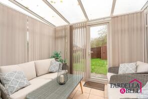 28, Berwick Drive, Burnley BB12 0TN