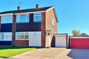 60, Dugmore Avenue, Frinton-on-sea CO13 0ED