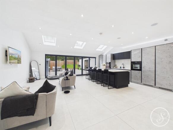 Kitchen/Diner/Family Room