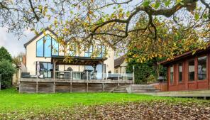 The Old Vicarage, Knowl Hill Common, Knowl Hill, Reading RG10 9YD