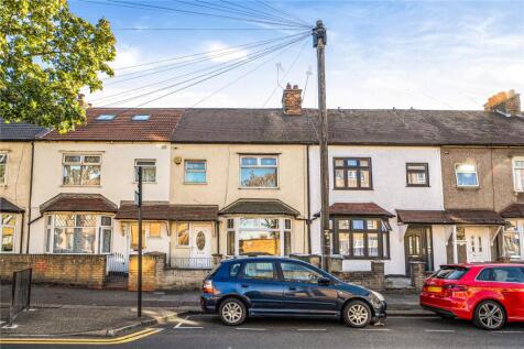 Lonsdale Avenue, London, E6