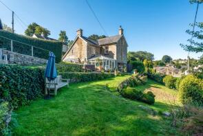Clowder House, Brimscombe Hill To Burleigh Post Office Burleigh, Burleigh, Stroud GL5 2PJ