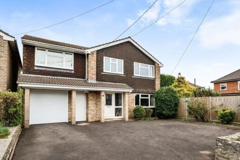 Park Avenue, Lymington, SO41