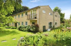 Flat 5, Henbury House, Claverton Court, Claverton Down, Bath BA2 6DN