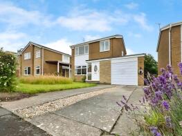 5, East Acres, Dinnington, Newcastle Upon Tyne NE13 7NA