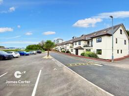 9, Swanpool Court, Swanpool, Falmouth TR11 5BG
