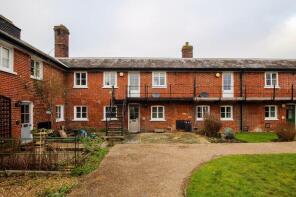 16, The Close, Union Road, Canterbury CT4 5NJ