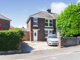 2, Munro Place, Barry CF62 8BU