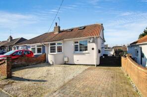 31, Highlands Road, Bowers Gifford, Basildon SS13 2HT