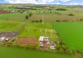 Balnuith Cottage, Access From Zc6 Via Balnuith To Seventeen Acres, Balnuith, Dundee DD4 0RE