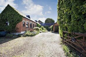 The Stables, Corner Farm, Main Street, Rugby CV23 8UN