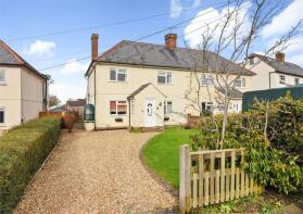 12, Schorne Lane, North Marston MK18 3PJ