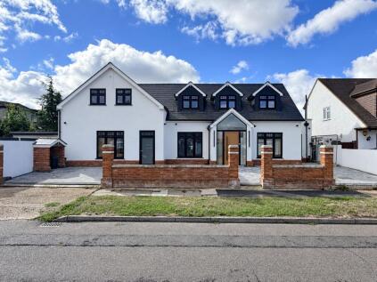 Kings Gardens, Upminster