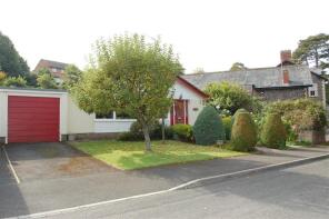 6, Woodside Close, Minehead TA24 8RZ