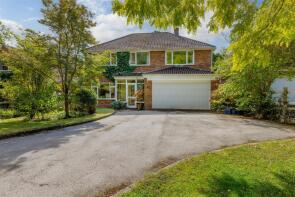 14, Hughes Hill, Warwick CV35 7AS