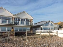 6 Windrush House East, Coastguard Close, Pevensey BN24 6PS