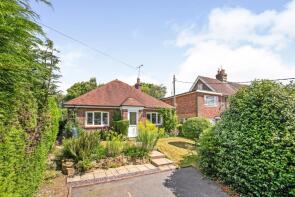 Chantries, Heathfield Road, Etchingham TN19 7LG