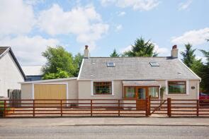 40 Lugton Cottage, Lochlibo Road, Kilmarnock KA3 4DZ