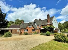 Mintys Farmhouse, Road Through Rockbourne, Fordingbridge SP6 3NA