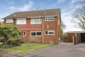 13, Redwood, Thorpe TW20 8SU