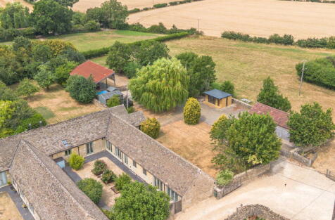 Leigh Delamere, Wiltshire