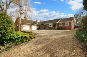 Ferrytrees, Fleet Road, Twyning, Tewkesbury GL20 6DG