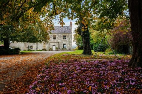 Charnage, Mere, Warminster, Wiltshire
