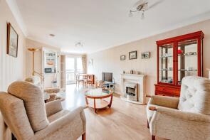 Flat 27, 65 Lewis Court, Linkfield Lane, Redhill RH1 1DU