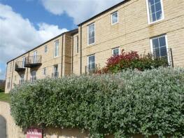 32, Agincourt Drive, Gilstead, Bingley BD16 3JY