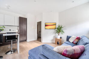 Flat 18, Portman House, Guildford Street, Chertsey KT16 9AY