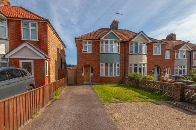 3 Bedroom Semi Detached for Sale