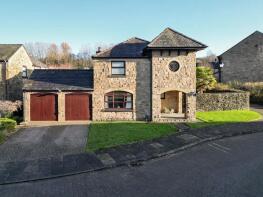 22, Bradshaw Hall Drive, Bolton BL2 4NY