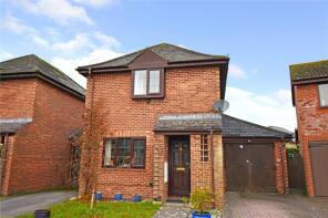 2, Pitchens End, Swindon SN4 9PR