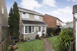32, Forbes Close, Newton Abbot TQ12 6SD