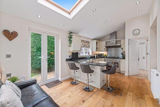 Kitchen/Breakfast Room