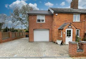 1, Rose Cottages, Back Lane, Ipswich IP8 3JB